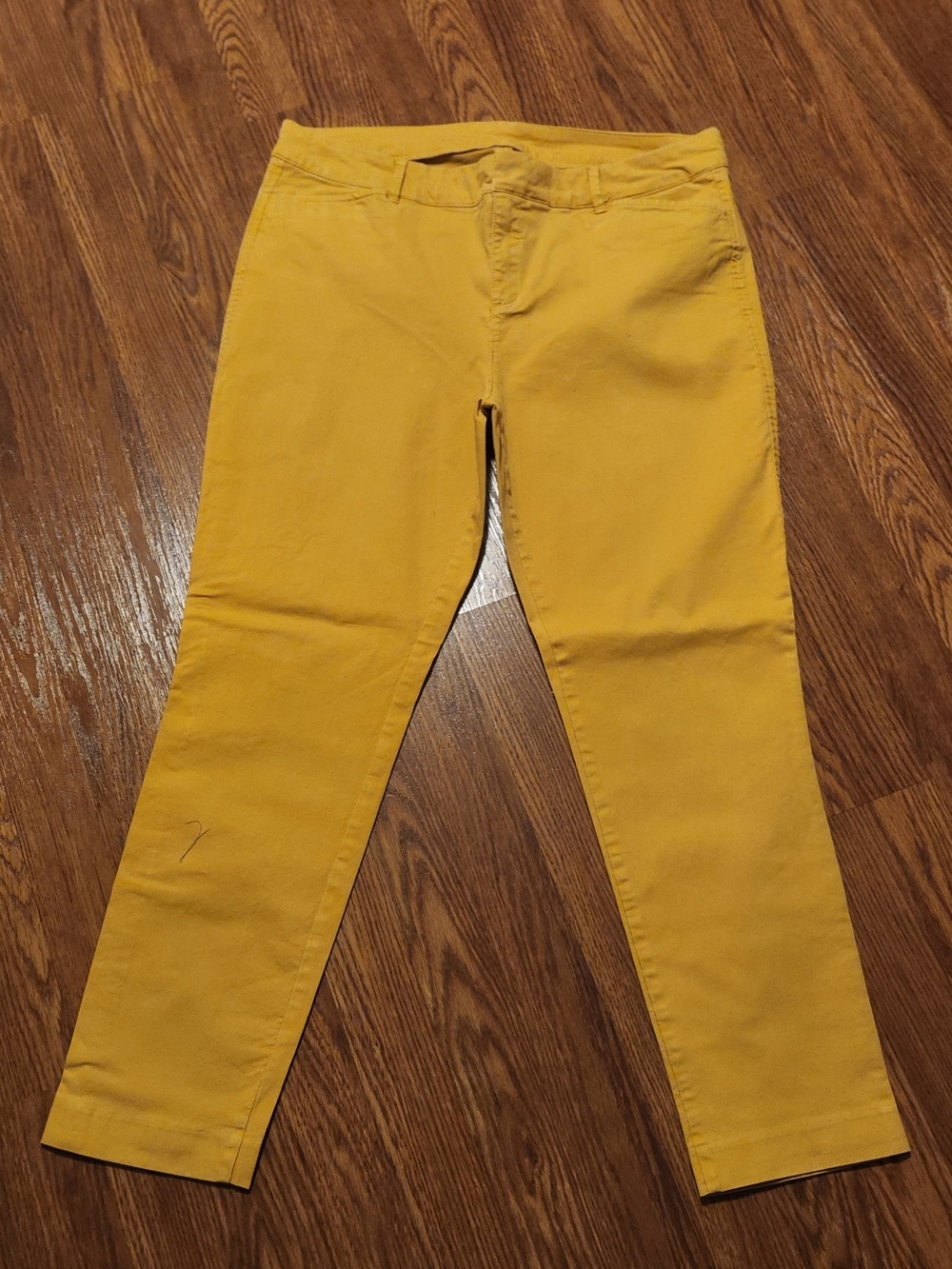 Old Navy Women's Yellow Tapered Pants